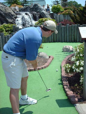 07phredsminigolf020.jpg