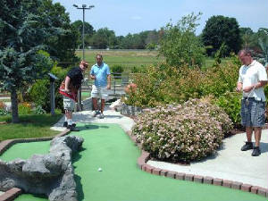 07phredsminigolf022.jpg