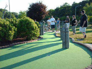 07phredsminigolf051.jpg